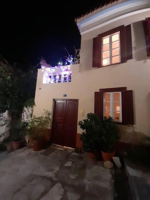 At The Foot Of Acropolis. Βίλα Αθήνα Εξωτερικό φωτογραφία
